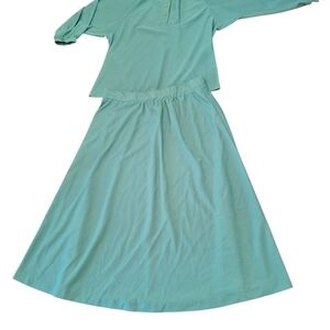 True Vintage Teal Skirt Set Size Medium